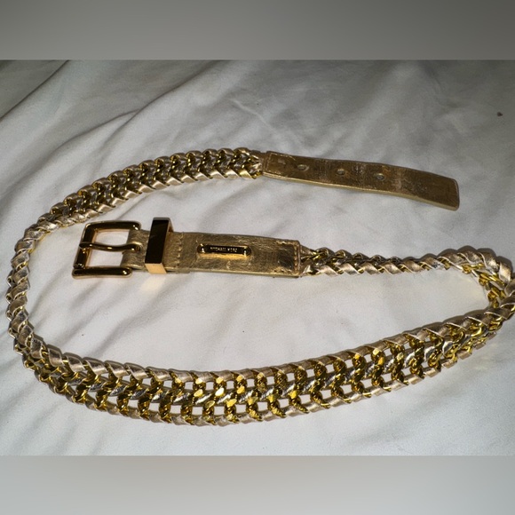 Small Michael Kors Gold Chain Immitation Leather Belt - Picture 3 of 3